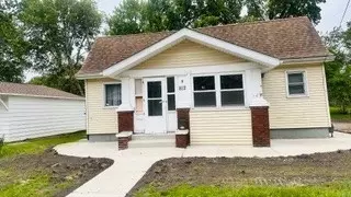 812 W Monroe St, Bloomington, IL 61701