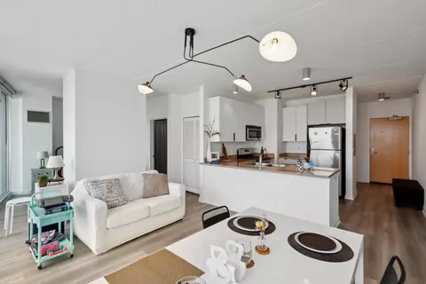 611 S Wells St #2801, Chicago, IL 60607 photo 7
