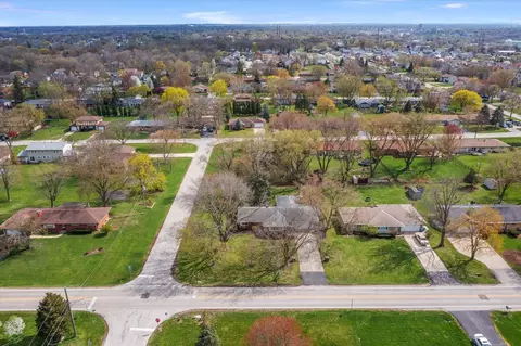 View/Area - 745 Konen Ave, Aurora, IL 60505 photo 3 of 4