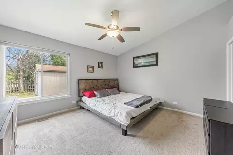 Bedroom - 1247 Trinity Dr, Carol Stream, IL 60188 photo 1 of 3