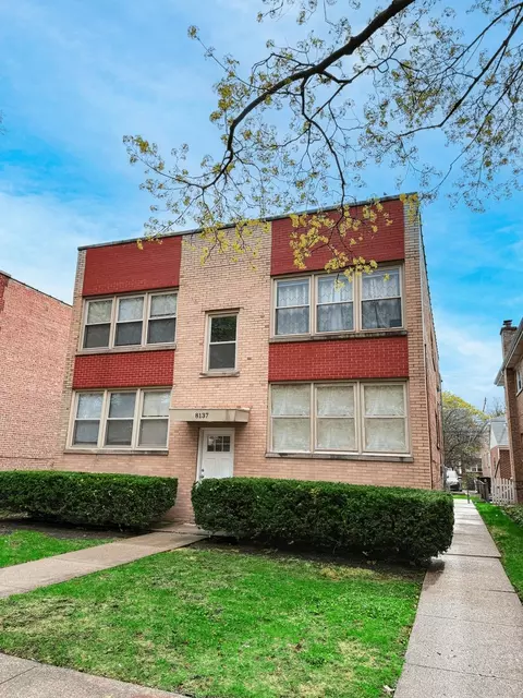 8137 Keating Ave, Skokie, IL 60076