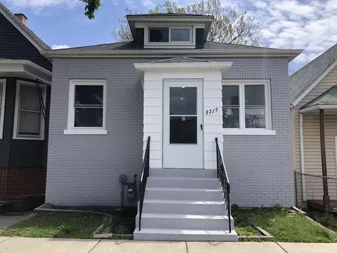 9715 S Avenue N Ave, Chicago, IL 60617