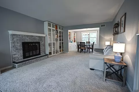 1706 Childs St, Wheaton, IL 60187 photo 7