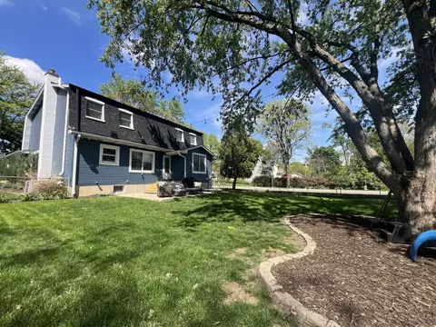 1706 Childs St, Wheaton, IL 60187 photo 27