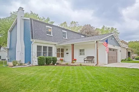 1706 Childs St, Wheaton, IL 60187 photo 2