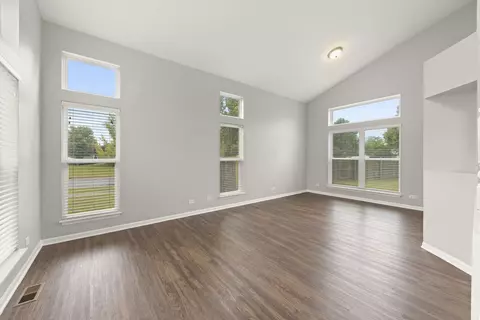 6710 Sahara Dr, Plainfield, IL 60586 photo 5