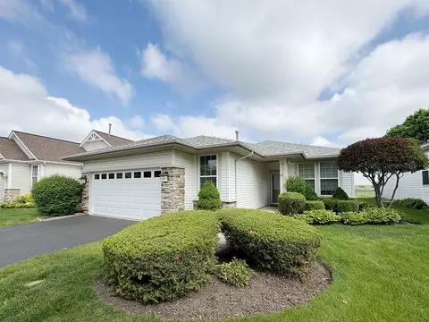 13244 W Essex Ln, Huntley, IL 60142
