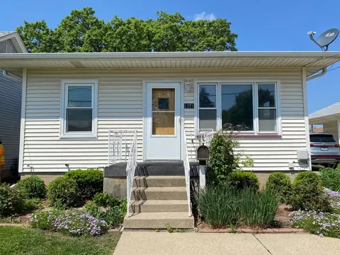 1271 Crosat St, Lasalle, IL 61301