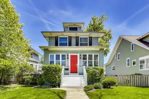 518 Clarence Ave, Oak Park, IL 60304