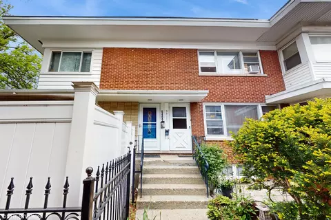 5411 N Artesian Ave, Chicago, IL 60625