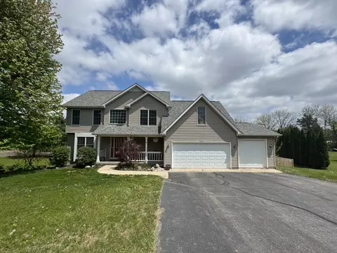 4020 Justin Ct, Wonder Lake, IL 60097