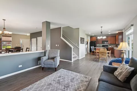 Other - 3077 Wickenden Ave, Elgin, IL 60124 photo 4 of 8