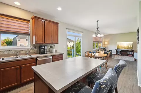 Kitchen - 3077 Wickenden Ave, Elgin, IL 60124 photo 4 of 4