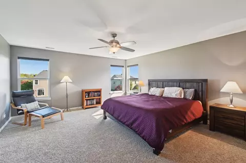 Bedroom - 3077 Wickenden Ave, Elgin, IL 60124 photo 1 of 7