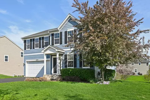 Exterior - 3077 Wickenden Ave, Elgin, IL 60124 photo 6 of 6