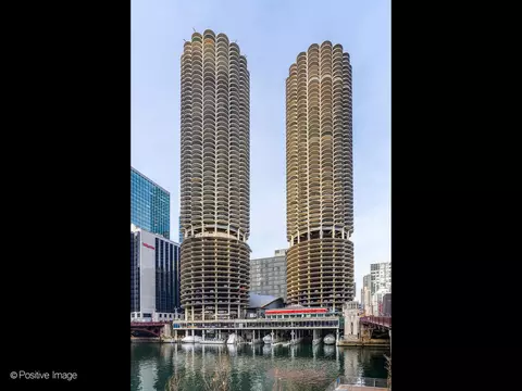 300 N State St #2606, Chicago, IL 60654