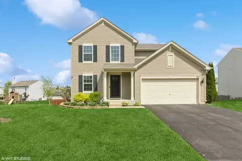 1561 Bristol Dr, Hampshire, IL 60140