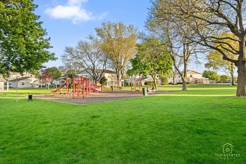 Other - 642 Gray Ct #0, Wheeling, IL 60090 photo 10 of 10