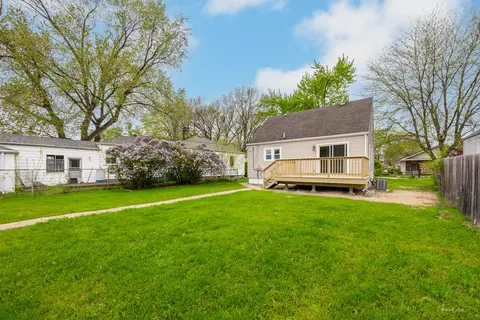 Exterior - 436 S Mckinley Ave, Kankakee, IL 60901 photo 10 of 10