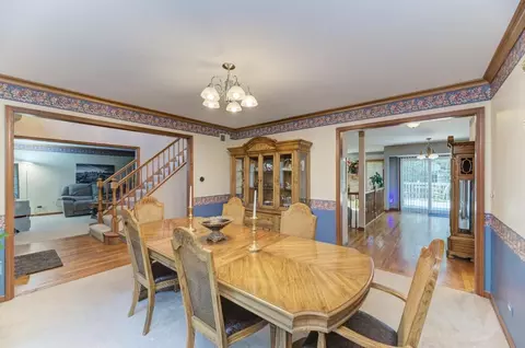 2210 Periwinkle Ln, Algonquin, IL 60102 photo 7