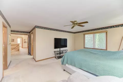 2210 Periwinkle Ln, Algonquin, IL 60102 photo 25