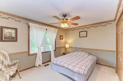 2210 Periwinkle Ln, Algonquin, IL 60102 photo 31