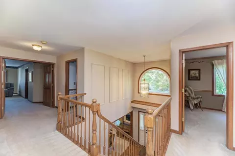 2210 Periwinkle Ln, Algonquin, IL 60102 photo 23