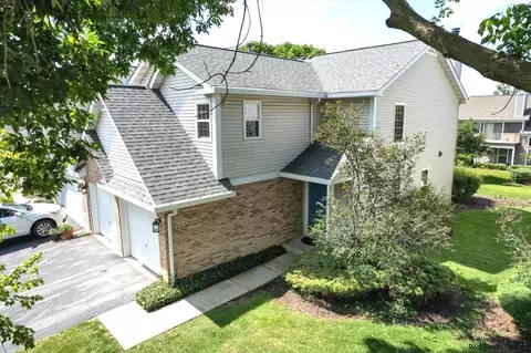 Exterior - 319 E Theodore Ln, Itasca, IL 60143 photo 3 of 3