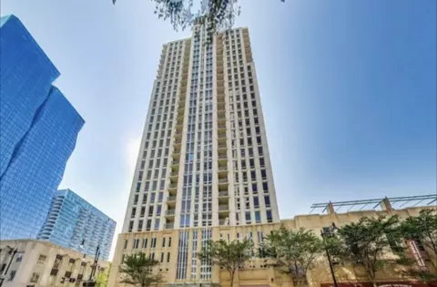 1250 S Michigan Ave #1502, Chicago, IL 60605