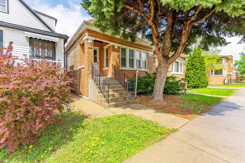 1302 S 56th Ct, Cicero, IL 60804
