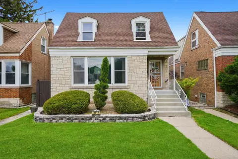 8117 S Sawyer Ave, Chicago, IL 60652