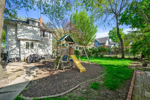 Exterior - 3104 Maple Ave, Berwyn, IL 60402 photo 5 of 6