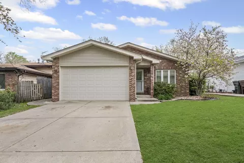 16127 Oak Ave, Oak Forest, IL 60452