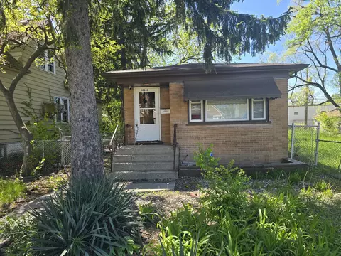 14608 Union Ave, Harvey, IL 60426