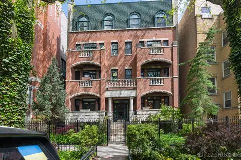 834 W Buckingham Pl #1E, Chicago, IL 60657