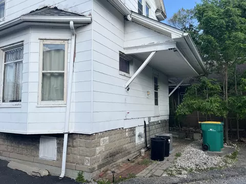718 Plainfield Rd, Joliet, IL 60435 photo 4