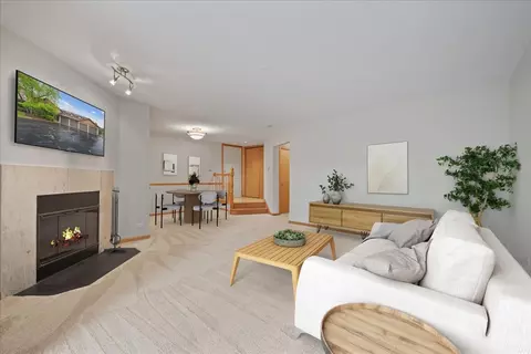 Living - 963 West Ct #E, Naperville, IL 60563 photo 1 of 4