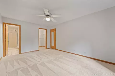 Bedroom - 963 West Ct #E, Naperville, IL 60563 photo 2 of 4