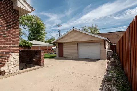 8507 S 77th Ct, Bridgeview, IL 60455 photo 25