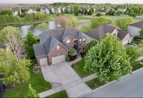 26225 Oakcrest Ln, Plainfield, IL 60585
