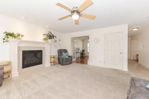 Living - 3261 Butterfly Dr, Normal, IL 61761 photo 3 of 3