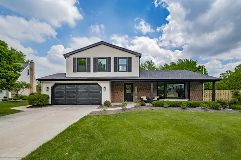 3 Ottawa Ct, Naperville, IL 60563