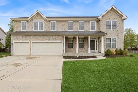 635 Mansfield Way, Oswego, IL 60543