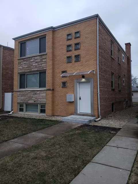2435 N 78th Ave, Elmwood Park, IL 60707