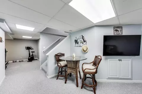 Other - 2041 Chatham Dr, Wheaton, IL 60189 photo 10 of 12