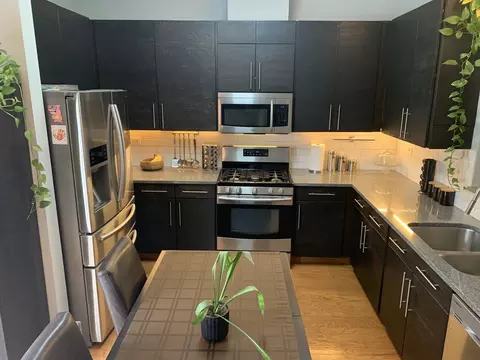 Kitchen - 2406 Daybreak Ct, Elgin, IL 60123 photo 1 of 2