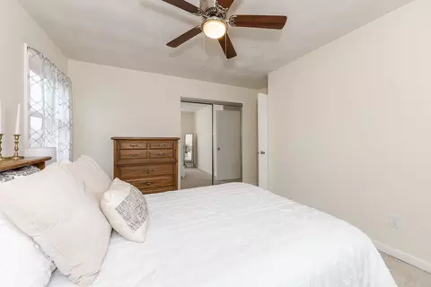 Bedroom - 1702 Bunn St, Bloomington, IL 61701 photo 6 of 7
