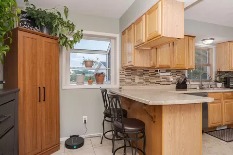 Kitchen - 1702 Bunn St, Bloomington, IL 61701 photo 2 of 6