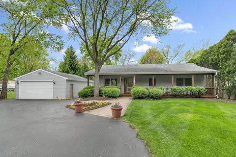 1536 N Elm St, Palatine, IL 60067