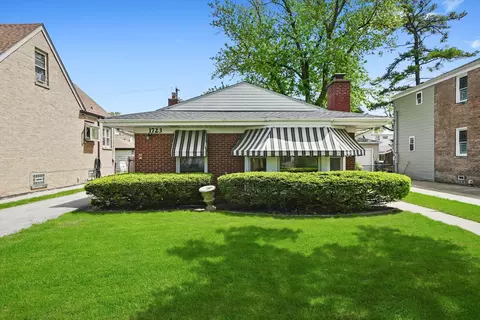 1723 N 74th Ct, Elmwood Park, IL 60707